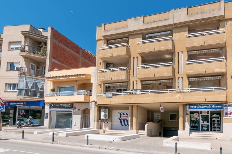 Foto 26b3aa93-3a14-4450-8adf-a4601c2e2575. Appartamento con riscaldamento in Centre Roses