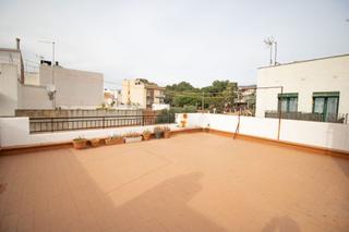 Appartement  Pare claret. Gran piso al centro de roses! piso esquinero de 3 habitaciones e
