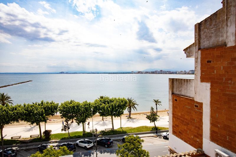 Foto cc8f0c59-a754-4ab3-b3a1-597316753459. Appartement in Centre Roses