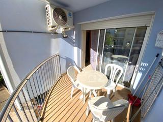 Appartement  Calderon de la barca. Magnífico apartamento de 2 habitaciones, terraza y plaza de apar