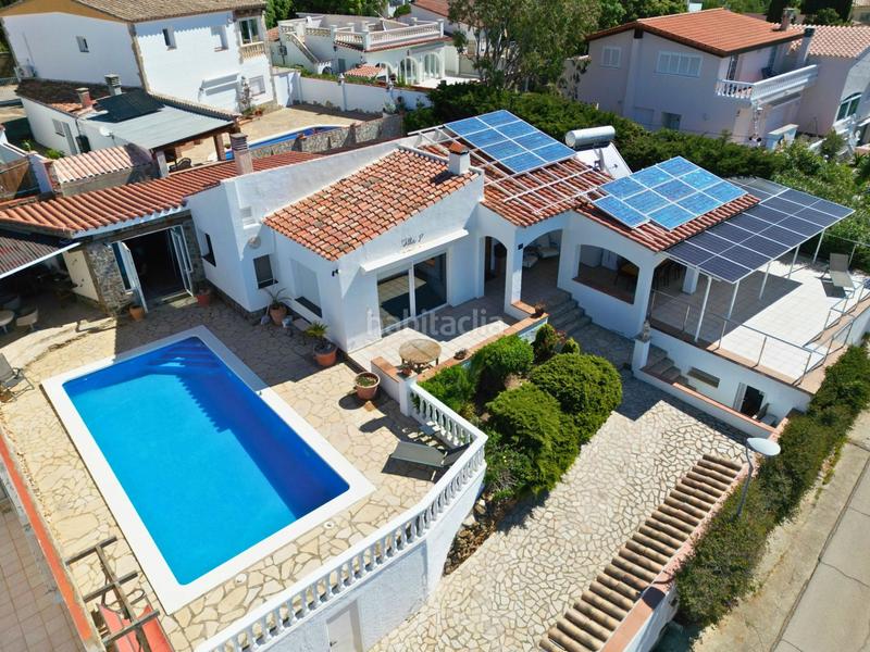 Foto 1ae9dd46-4dce-421b-9632-84d3f3bdb802. Haus mit heizung pool in Nord Roses