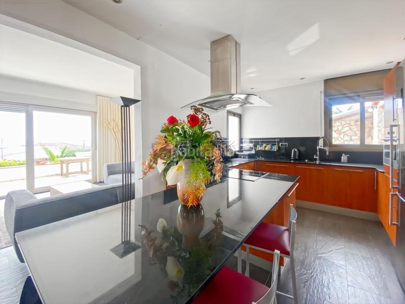 Foto b0aa24b9-46dd-48e8-9c9e-c07fdae02188. Haus mit heizung pool in Nord Roses