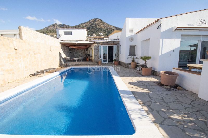 Foto e45ddf5b-a9b7-42ff-842c-10fcf1513433. Casa amb calefacció piscina a Nord Roses