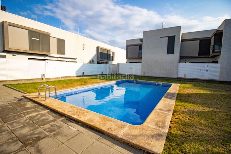 Foto aaca705d-8103-4e82-9caa-81e80dd1c0ff. Casa amb calefacció piscina a Els Grecs-Mas Oliva Roses