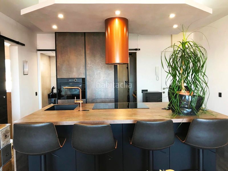 Foto 607b8454-6cd0-44f9-a5ca-971971740449. Àtic a Centre Roses