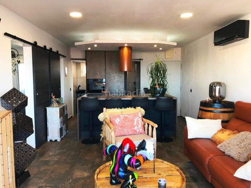 Foto fbbf308c-3aff-4262-8bac-046004abbd7b. Àtic a Centre Roses