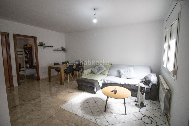 Foto 0d2b0eaf-24f7-4a39-9862-e13e1fb6bc88. Casa con riscaldamento in Centre Figueres