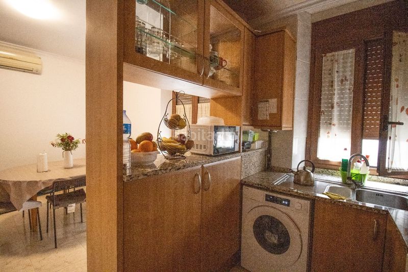 Foto e7d564c5-8b35-40a0-b51c-eba4dfa7db54. Casa con riscaldamento in Centre Figueres