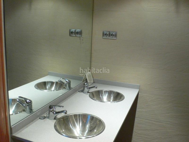 Foto dd49ef29-775d-4dc6-a1bc-070ef4aff7ba. Lloguer oficina a gran via de les corts catalanes 133 a Barcelona