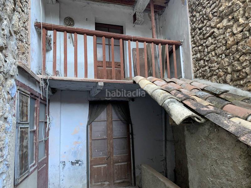 Foto 4c9f6174-df6e-440e-838e-cc239ba65f20. Casa adossada a Josa i Tuixén