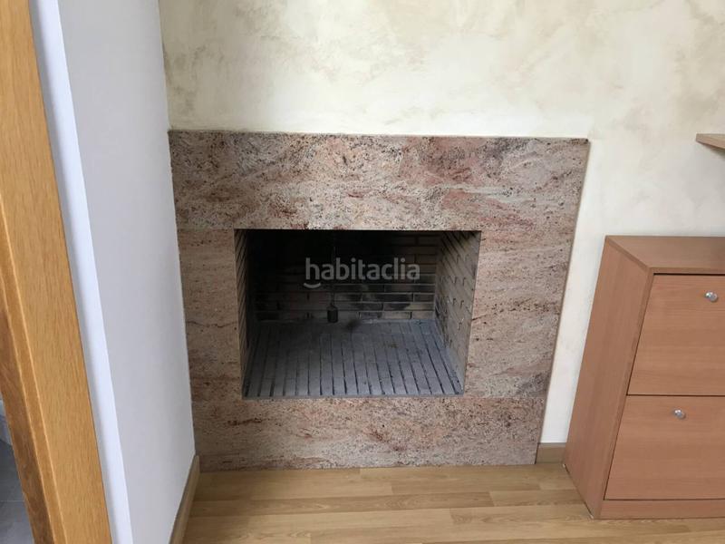 Foto 691b13b4-e2f6-4cfc-b41e-d41f67922f9f. Dúplex amb calefacció a Berga