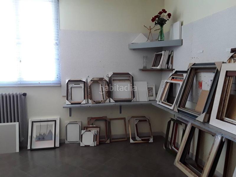 Foto 5b525854-ca81-4d24-a4bb-47f0f3da9d64. Location local commercial dans Puig-reig