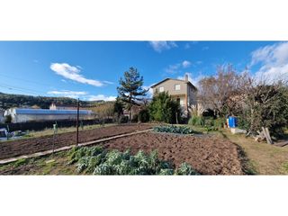 Casa in Olvan. Casa con terreno en venta en cal rosal olvan