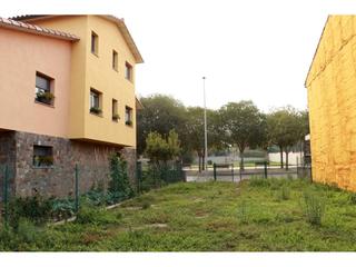 Rural plot in Roda de Ter. Terreno edificable en venta en roda de ter