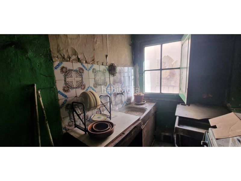 Foto bc6f9218-d6a1-4c1e-8a37-bfc671c9f19f. Casa amb aparcament a Berga