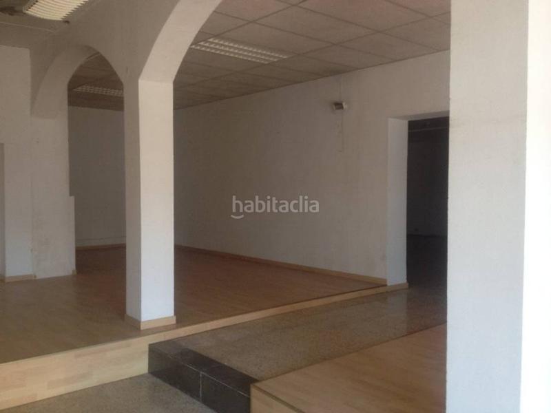 Foto 03de7491-d3c1-47f4-b756-8523f5482299. Lloguer local comercial a Berga
