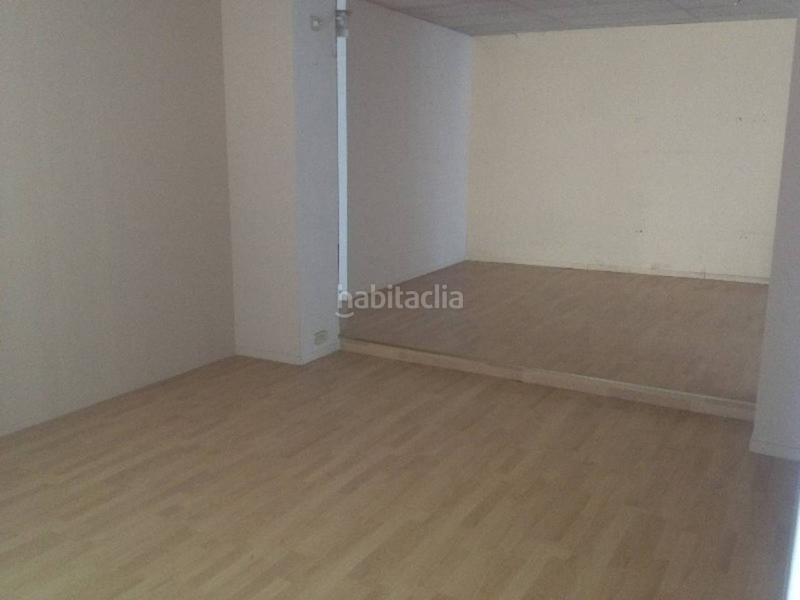 Foto f0000f88-1011-4ee0-a4db-84736dd41442. Lloguer local comercial a Berga