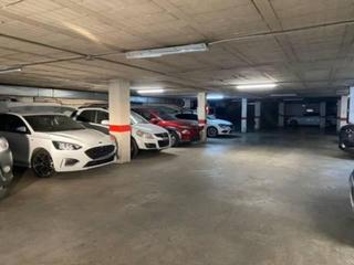 Aparcament cotxe  Rafael de casanovas. Parking en venta en berga