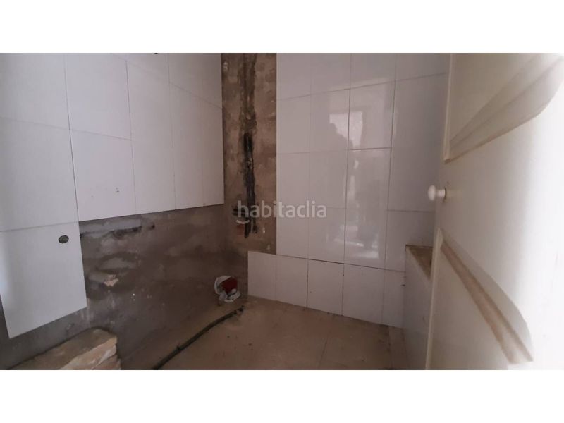 Foto d09b0440-e0be-48af-9cfd-312dbe1ba563. Flat with heating in Cercs