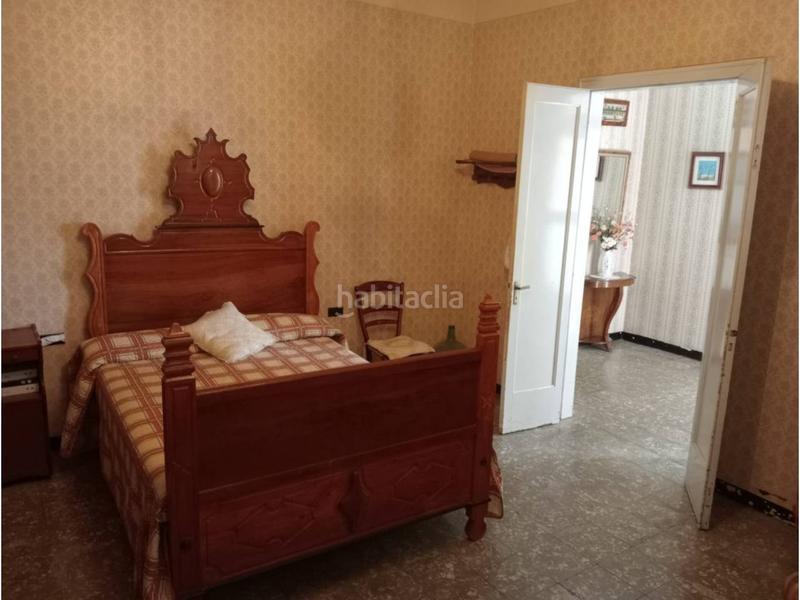 Foto f9e040a6-31b4-45ab-af5a-0c8ada98d2d1. Casa  en venta en Berga