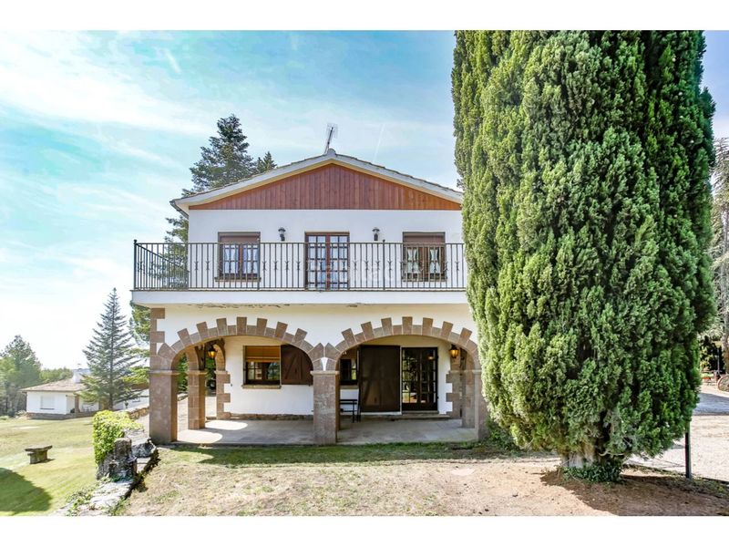 Foto 245a9859-cd09-4271-92ae-14e390b417e3. Casa  senyorial a en Riner