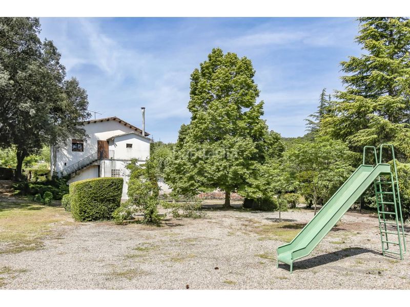 Foto f22e9e56-e0b8-4ddb-a50d-bae79ea512a7. Casa  senyorial a en Riner