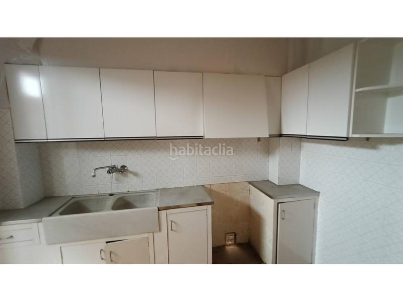 Foto 28074fbf-4d66-4525-8974-a283aa002ae8. Casa edificio de 10 viviendas ideal para inversores en Berga