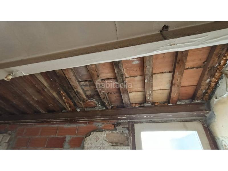 Foto 4a66b59f-8b54-4193-96c9-a4d2f045b771. Casa edificio de 10 viviendas ideal para inversores en Berga