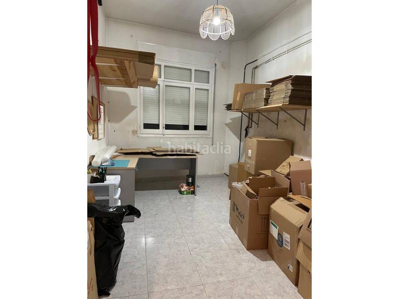 Foto 6347aaa5-3b9f-44b5-b039-f735383be815. Lloguer local comercial a Poble Nou Manresa
