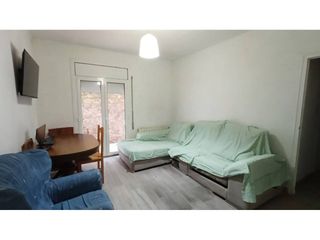 Flat in Berga. Llegir amb atenció actualment lhabitatge es troba llogat.   pis