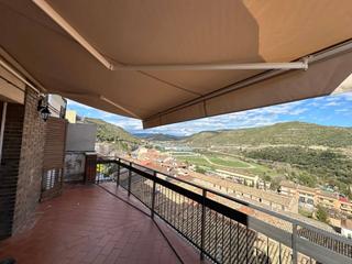 Flat in Puig-reig. Ático reformado en venta en puigreig