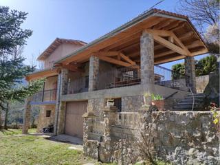 House in Saldes. Venta de casa en saldes