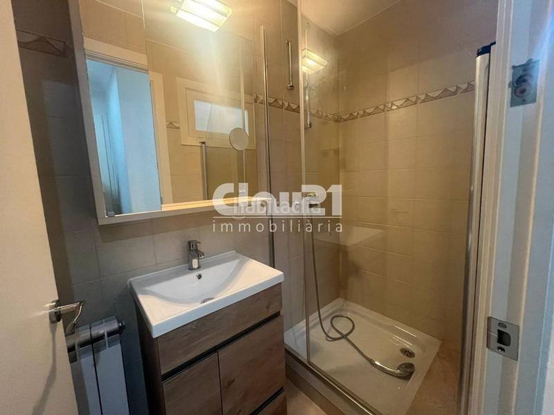 Foto 29afffd1-8573-45ab-9d3d-b991c1446195. Piso venta de un piso inversión actualmente alquilado en Berga