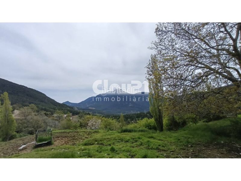 Foto dee3efbb-1abe-4faa-9360-b3b8ef133c20. Casa amb aparcament a Gósol