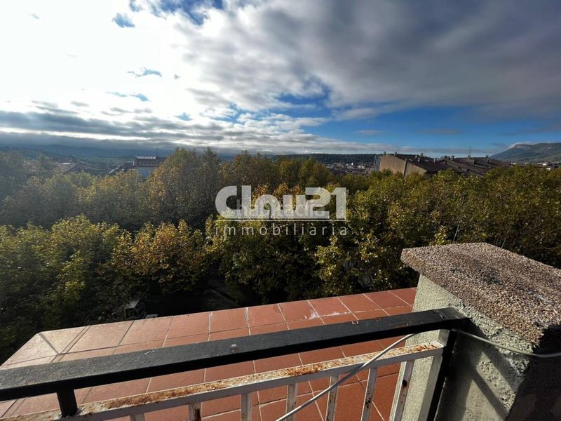 Foto abbd60ea-a9e9-44ad-b77d-8088223d5f09. Pis a Berga