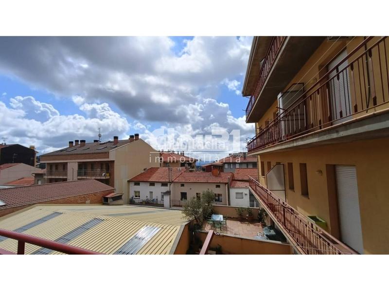 Foto d6374639-ad22-41d8-ba1c-da1012c6fe5f. Piso  en venta en Berga