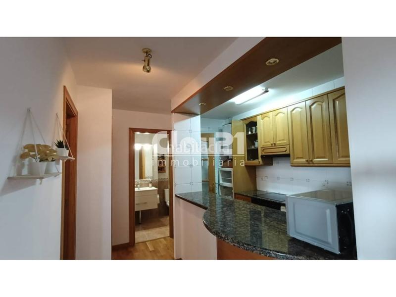 Foto f61a0548-e4cc-41a7-b932-41d2f8c02c73. Piso  en venta en Berga