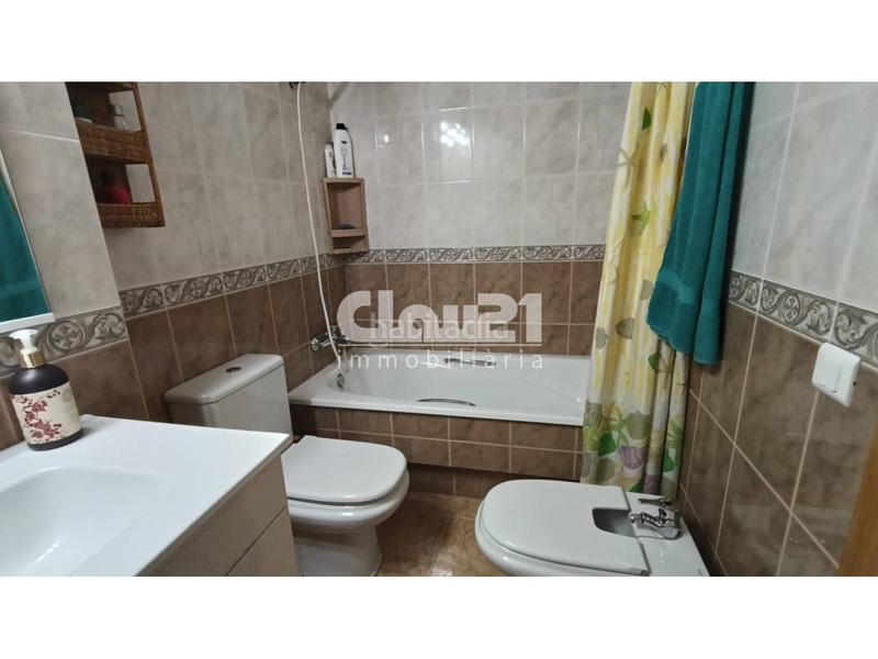Foto fd063c87-b07a-43c8-9ac9-c37856cdd89f. Piso  en venta en Berga
