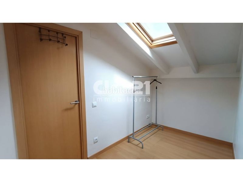 Foto 78c66033-b87e-4922-bda1-16face7e39a0. Duplex avec chauffage dans Cercs