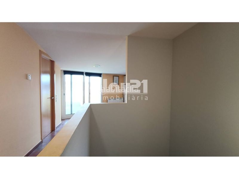 Foto 99ad6b0b-ca16-4895-ab08-8414422d72a9. Dúplex venta de un dúplex en Gironella