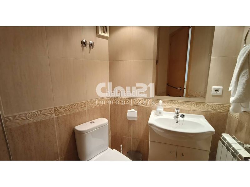 Foto b6beff78-d3d2-4747-9eff-7faddf22e8d6. Dúplex venta de un dúplex en Gironella
