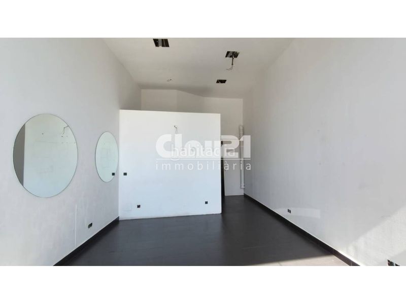 Foto ad77e1e8-5766-4914-9033-baec126ce9cf. Lloguer local comercial a Berga