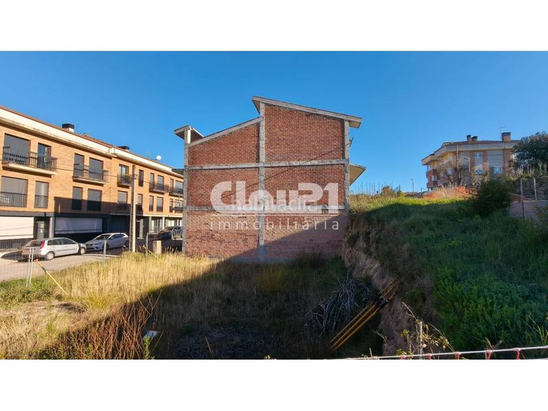Foto 77db808f-3c40-4d81-ab27-c20ea63c4159. Terreny residencial a Gironella