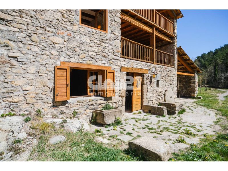 Foto 1d3d66ba-b892-473f-8730-36a0621e0812. Masía molí de dalt masiamolí del s.xv a . una joya única en el berguedà. en Borredà