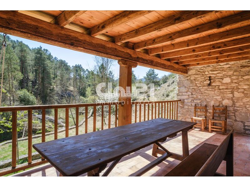 Foto 848325e6-4484-488e-bbe6-ad263c54e3e2. Masía molí de dalt masiamolí del s.xv a . una joya única en el berguedà. en Borredà