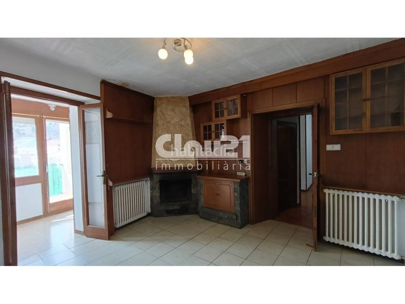 Foto be37e0a2-5a61-4a20-8d45-e8f457379889. Casa a Gironella