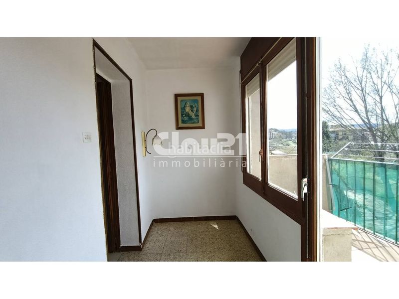 Foto d6e17772-3a12-43c7-94d9-d24656af64e3. Casa a Gironella