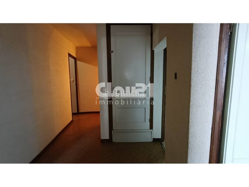 Foto db6634da-9ce3-483e-bab7-0c0b6e21bc22. Casa a Gironella