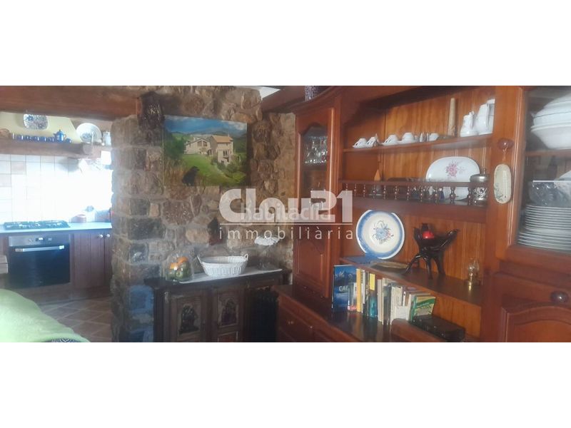 Foto 53dfefa5-cb9b-466a-9e46-66dd6ba1d86a. Masia a Saldes