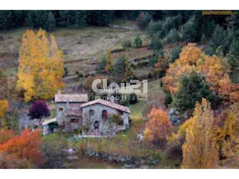 Foto f8e9b449-bfde-4879-a193-904535268f8e. Masia a Saldes